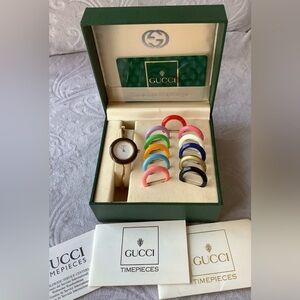 Authentic Gucci interchangeable bezel watch set💖
